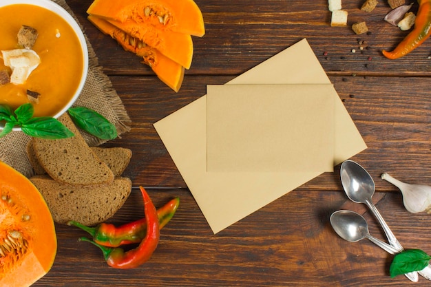 Sobres y notas de contacto